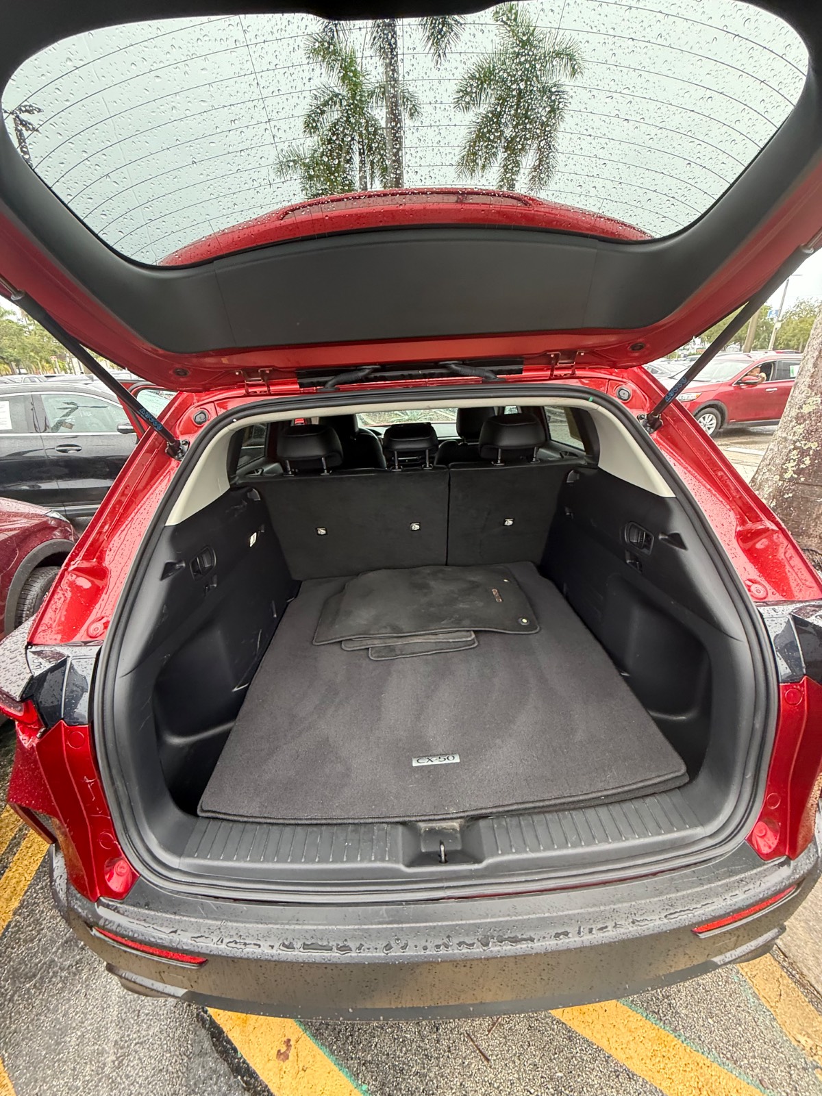 2024 Mazda CX-50 Photo 9